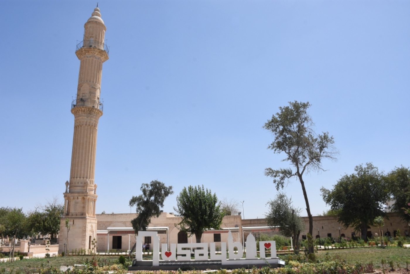 nusaybin-zeynel-abidin-camii-ve-turbesi-1576323182-i67cebb480759f.jpg